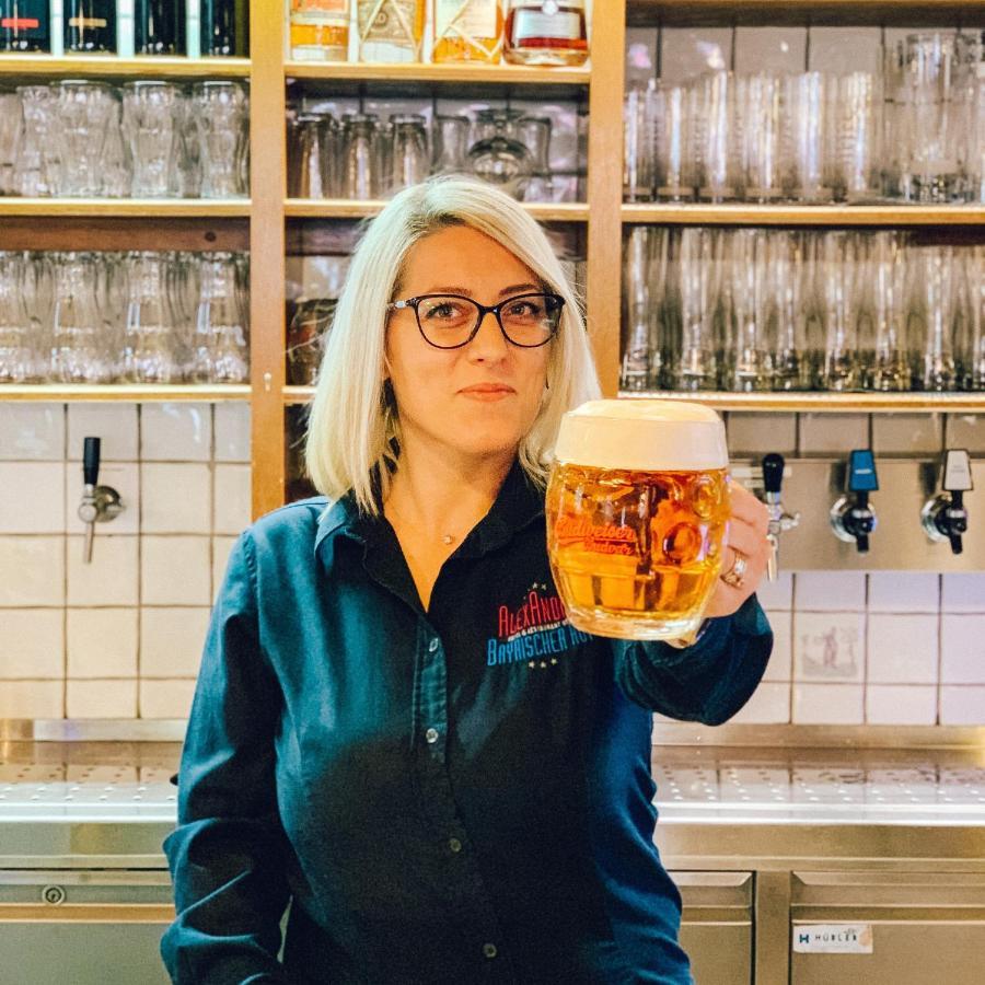 Hotel Bayrischer Hof Wels Zewnętrze zdjęcie